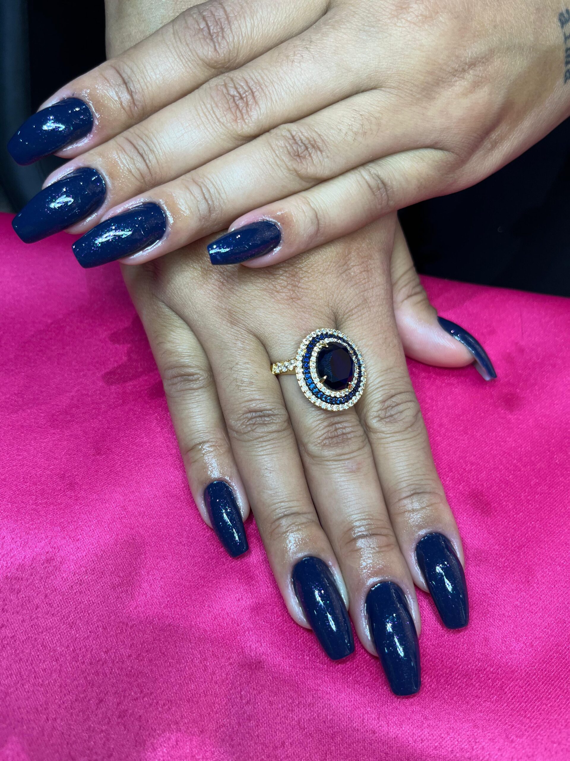 Eliane - Especialista em Manicure em Nova Lima - Lena Salão Eliane - Especialista em Manicure em Nova Lima - Lena Salão