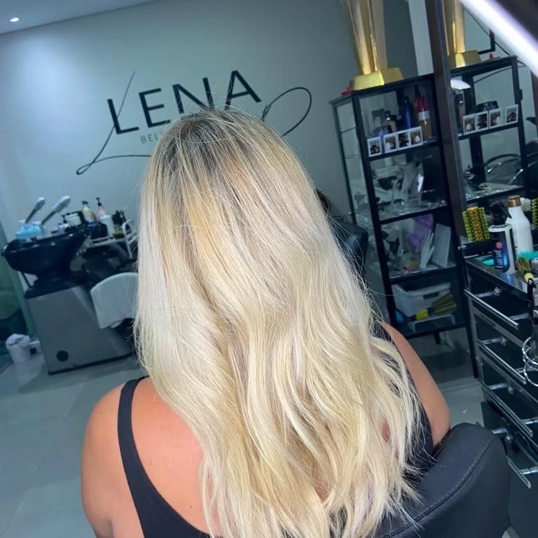 Escova de Cabelo em Nova Lima - Lena Salão Escova de Cabelo em Nova Lima - Lena Salão