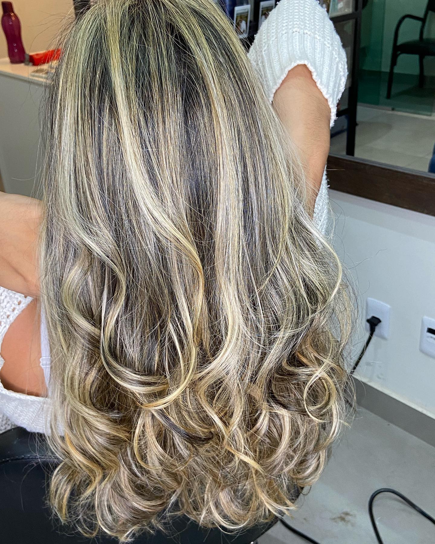 Mechas Perfeitas em Nova Lima - Lena Salão Mechas Perfeitas em Nova Lima - Lena Salão