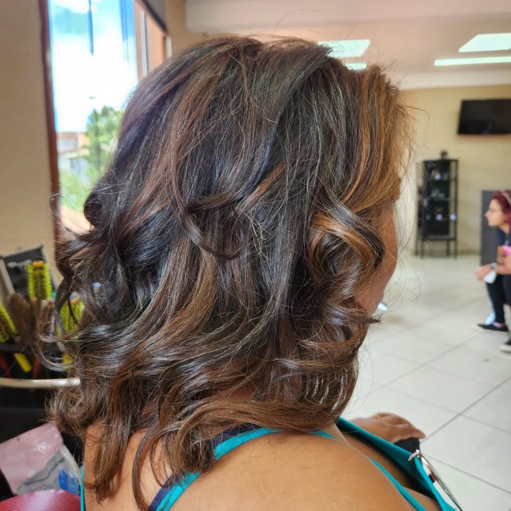 Coloração e mechas – Lena Salão de Beleza, Centro, Nova Lima - MG – foto 6