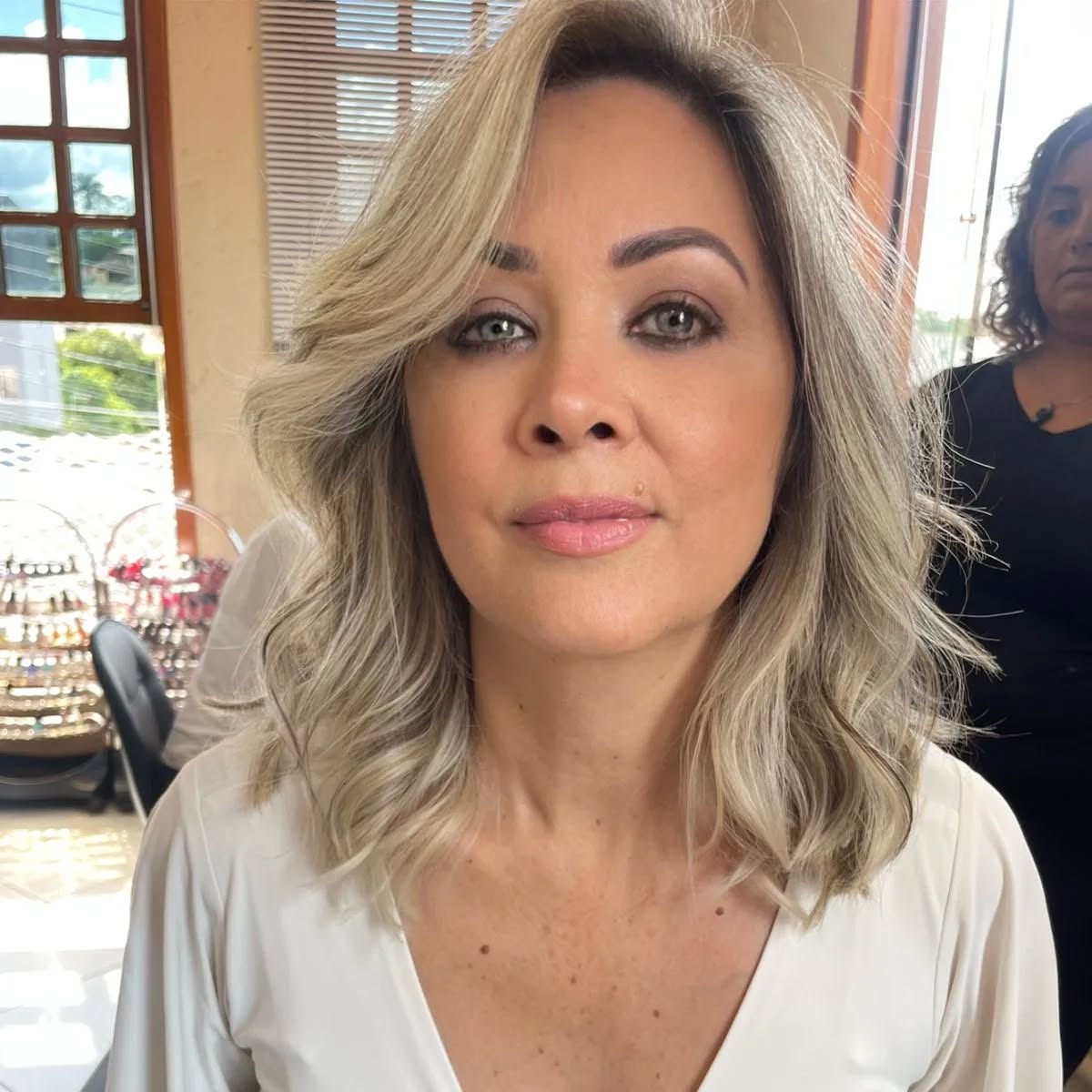 Larissa - Maquiadora em Nova Lima, MG - Lena Salão