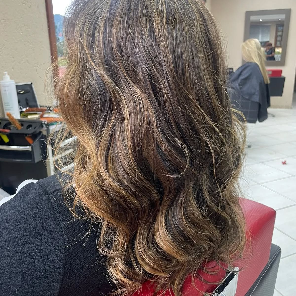 Mechas Perfeitas em Nova Lima - Lena Salão Mechas Perfeitas em Nova Lima - Lena Salão