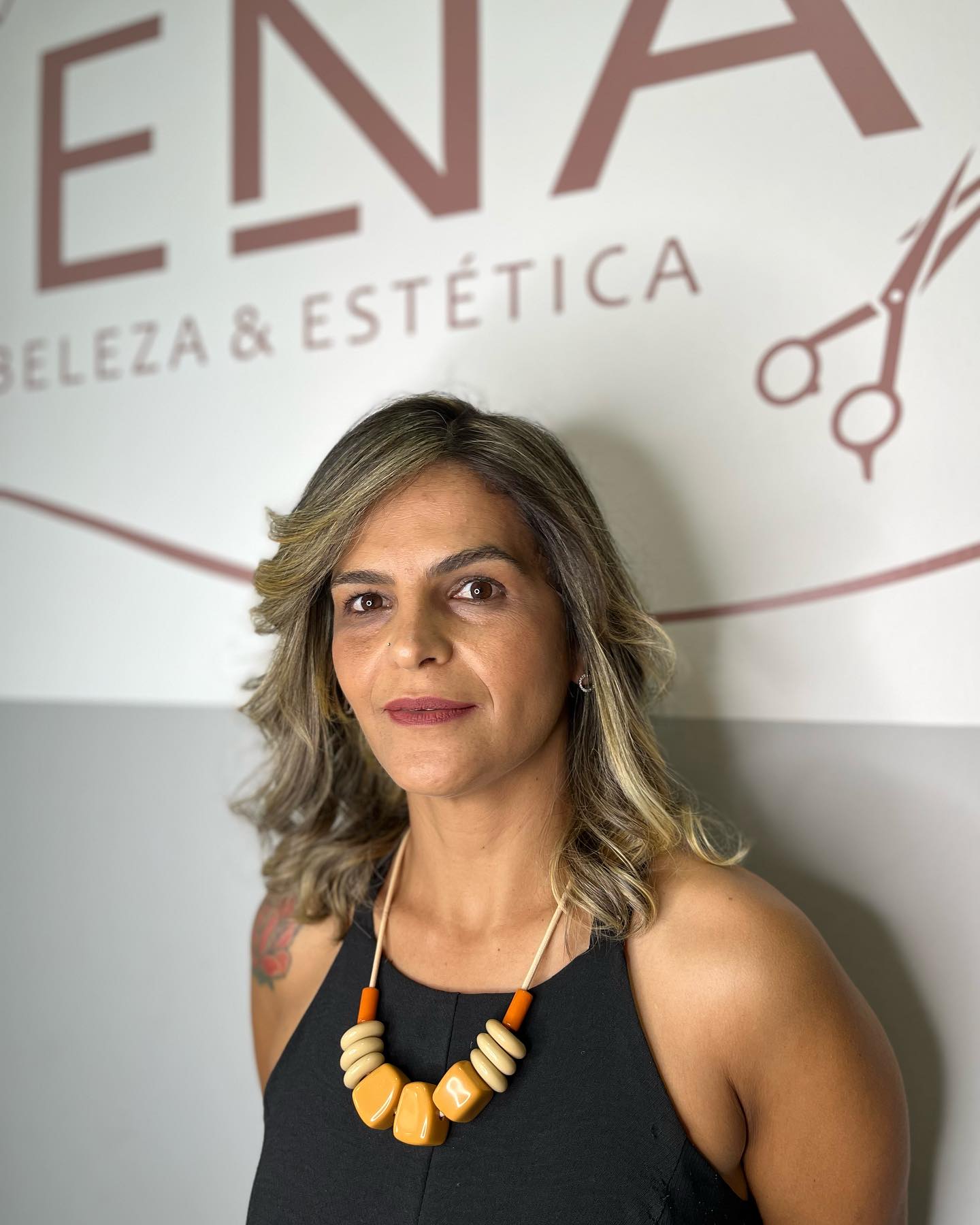 profissionais do Lena Salão de Beleza no Centro de Nova Lima