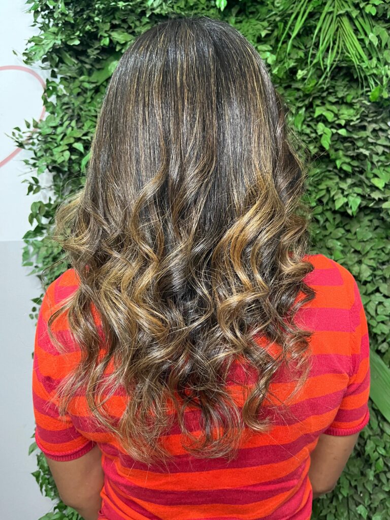 Coloração e mechas – Lena Salão de Beleza, Centro, Nova Lima - MG – foto 5